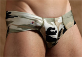 Joe Snyder Cheek Boxer Detail 1