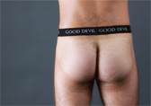 Good Devil Suspend Show Off Detail 2
